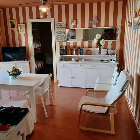 Апартаменты Apartamento Las Brisas Кадис Экстерьер фото